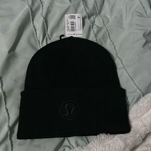 Black Lululemon hat